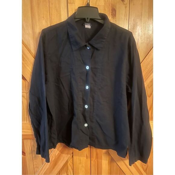 Nadia button up black shirt, long sleeve size XL (1330) - Picture 1 of 4